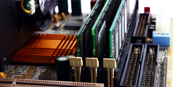 컴퓨터 RAM 모양